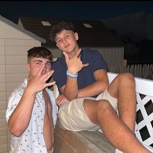 Meet your Posher, Jared